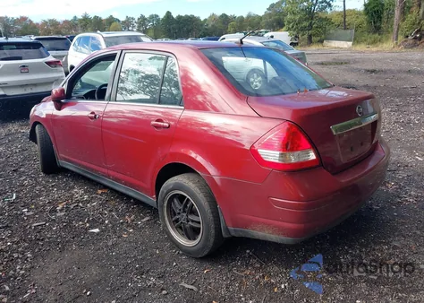 2008 Nissan Versa 1.8S z USA, uszkodzony, nr VIN 3N1BC11E28L452808